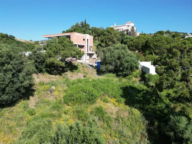 Terreno urbano de 2800 m2 en Benahavís, vistas espectaculares — 13