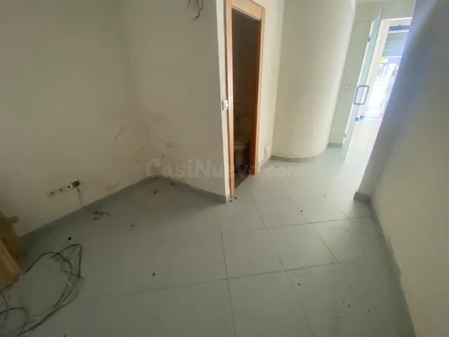 Local comercial 41m² en alquiler - Garrido Sur - foto 3