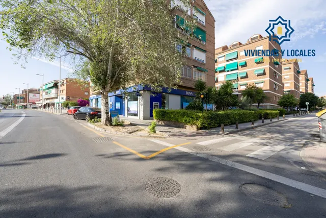 Plaza de garaje y trastero junto al Hospital de Traumatología — 2