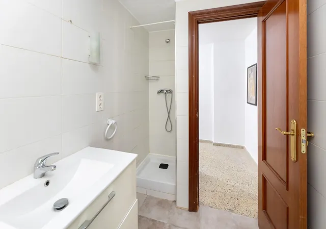 ¡Tu nueva inversión te espera en Camino de Ronda! ✨ EXTERIOR! VISTAS A CAMINO DE RONDA! — 18