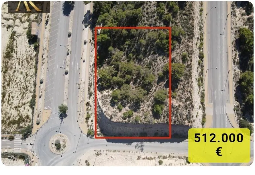 Venta de Parcela Urbana con 1.969 metros, con una edificabilidad del 25% (cl)