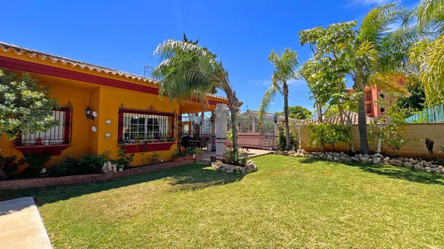 Chalet 6 habitaciones 255m² en venta - Marbella - foto 3