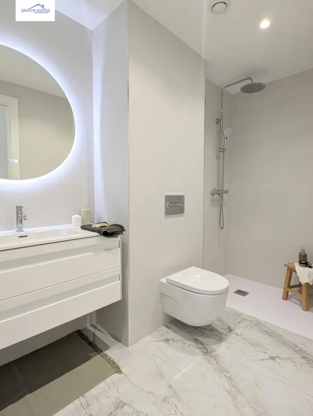 Apartamento 1 habitación 46m² en venta - Centro — 28