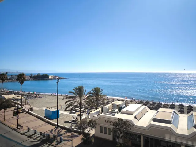 Fuengirola Centro - Primera Línea Playa - Piso 3 Dormitorios, 3 Baños — 2
