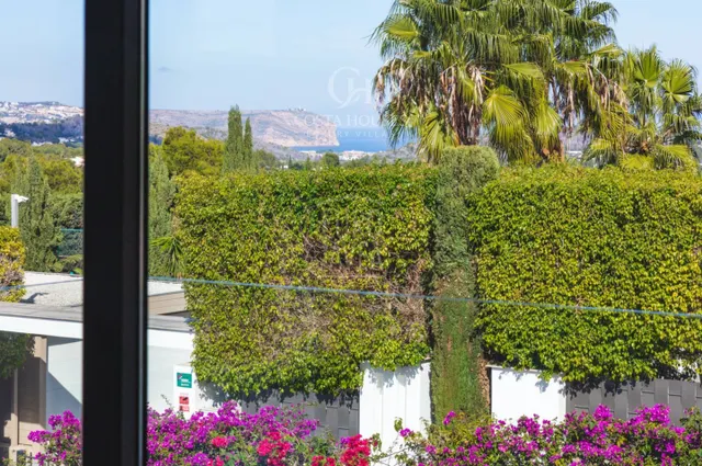 Villa aurena · arquitectura contemporanea, luz y calma mediterranea en javea — 14