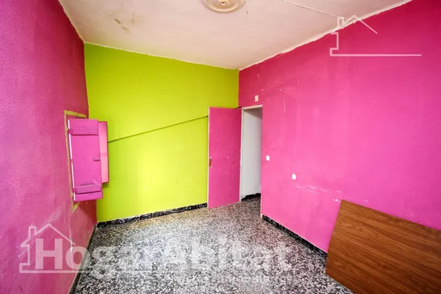 ¡GRAN OPORTUNIDAD! DOS CASAS CON TERRAZA Y BALCÓN — 24