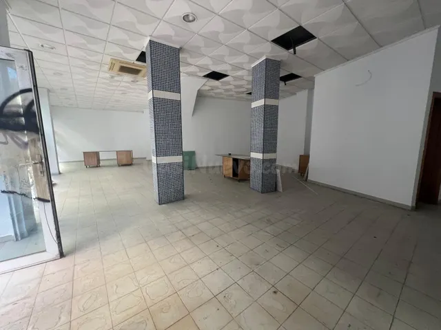 Local Comercial en Ramon Gallud 208 - foto 4