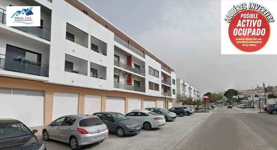 Venta de Piso + Garaje en Estepa