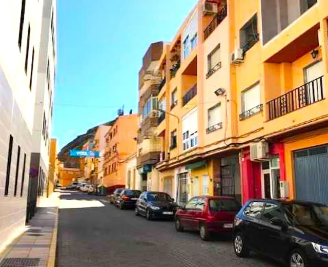 Apartamento 4 habitaciones 96m² en venta - Gador centro - foto 5
