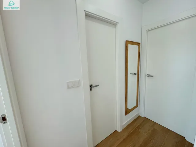 CONFORT Y TRANQUILIDAD JUNTO AL MAR EN EL CAMPELLO: APARTAMENTO PERFECTO PARA ESTANCIAS PROLONGADAS — 28