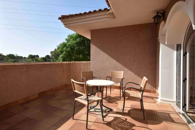 Exclusivo Chalet Independiente con Piscina Privada y Gran Parcela en Callosa de Segura — 21