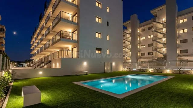 Apartamento con vistas al mar en la playa de Daimús, a solo  - foto 3