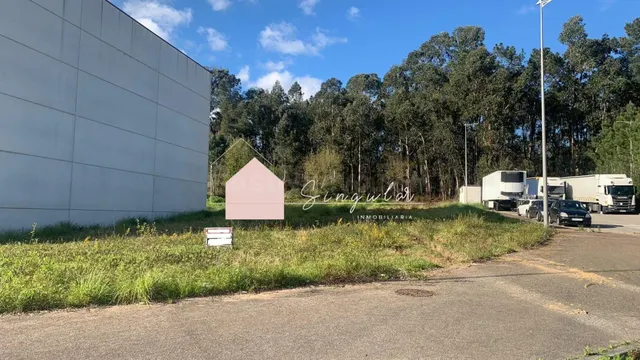 SOLAR EN POLIGONO A GRANXA, O PORRIÑO - foto 4