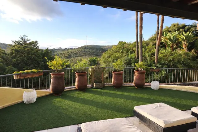 Residencia exclusiva en San Roque Club con terrazas al golf  - foto 3