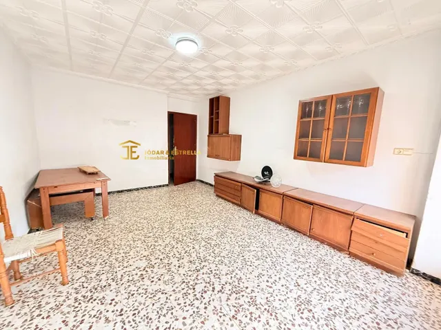 PISO DE CUATRO habitaciones EN SAN JOSE — 4