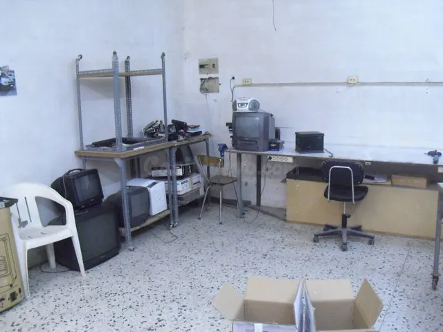 LOCAL COMERCIAL EN VENTA ZONA CTRA SANTPEDOR DE MANRESA - foto 3