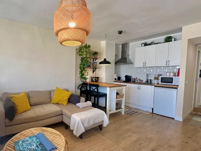 ESTUDIO REFORMADO EN ÚLTIMA PLANTA CON VISTAS AL MAR EN COSTA DE LA CALMA — 9