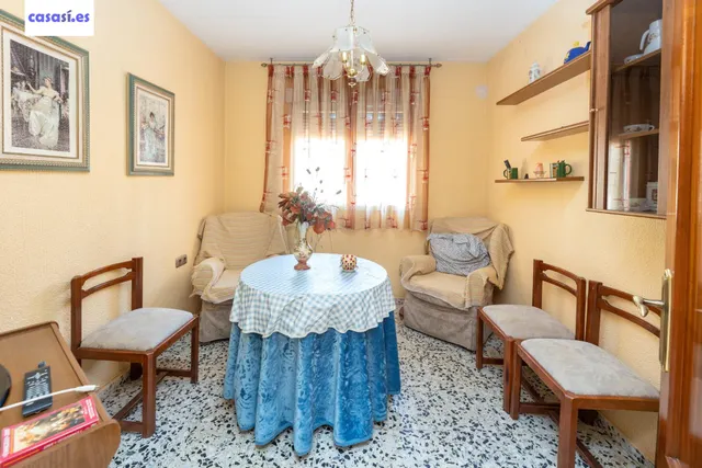 Local + vivienda en Avda. Cadiz — 20