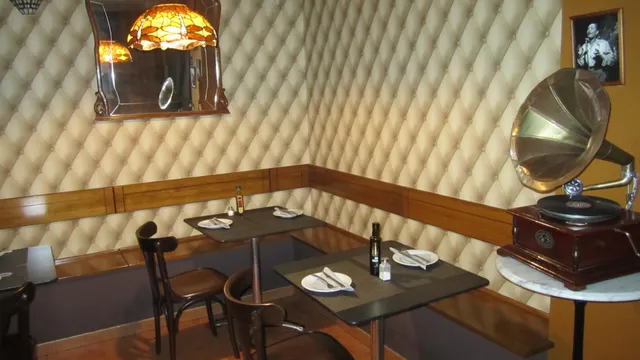 En traspaso Cafetería-Restaurante céntrico en Quart de Poblet — 12