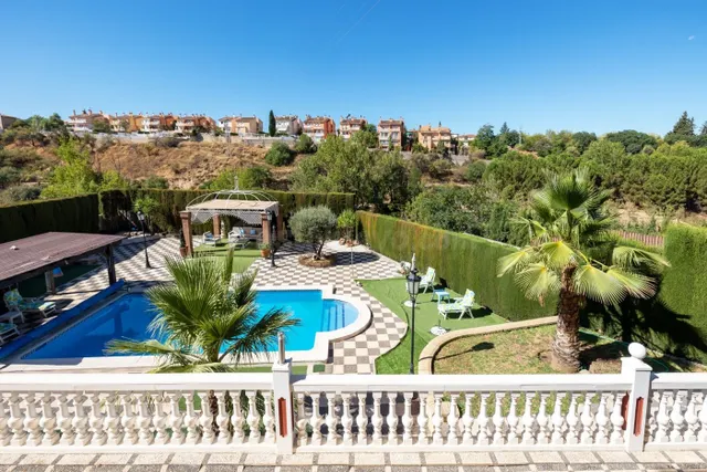 Villa de Lujo 6 habitaciones 618m² en venta - GOJAR-LOS CERE