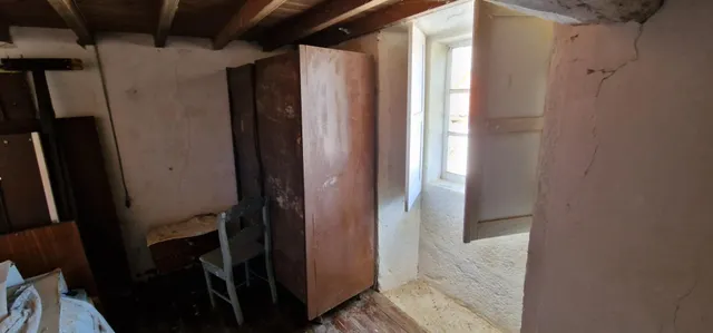 CASA DE PIEDRA CON TERRENO OPARA REFORMAR EN OUTES — 18