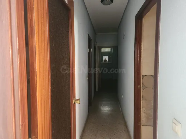 Venta de Piso + Local en Badajoz - foto 4
