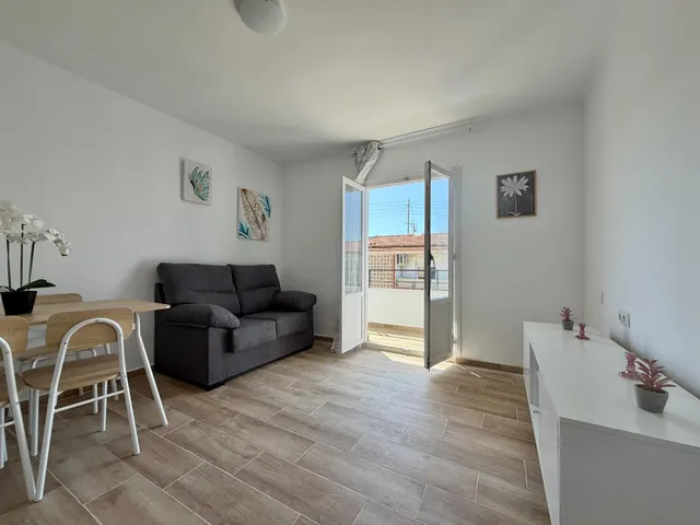 Piso reformado para alquilar junto al Parque Lo Morant — 11