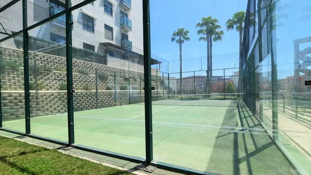 Apartamento moderno en Santa Pola con vistas despejadas — 20