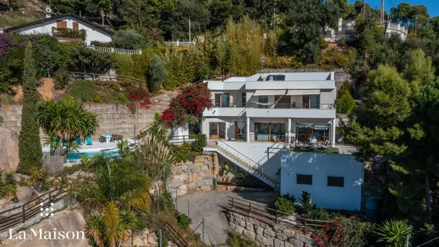 Vivienda contemporánea con vistas al mar y la montaña en el  - foto 4