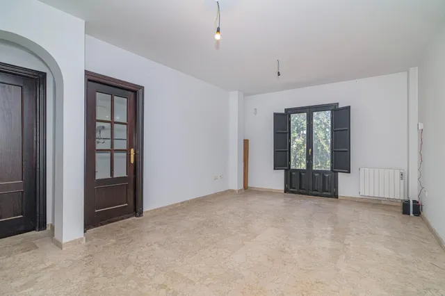 PISO CENTRICO EN LA ZUBIA — 4