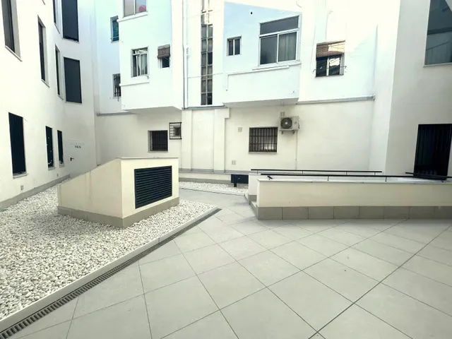 Piso 2 habitaciones 66m² en alquiler - López de Gomara — 41