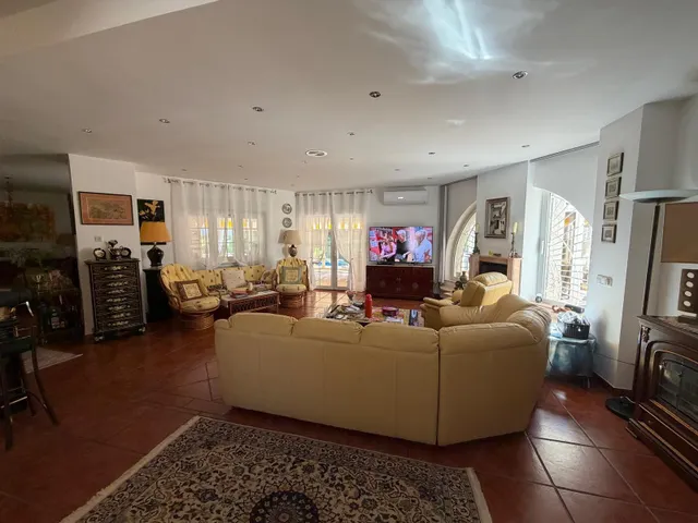 Chalet de lujo en Cabo Roig con 5 hab 5 baños picina propia chalet estilo americano — 23