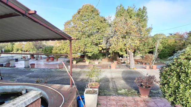 CASA CON TERRENO RÚSTICO VENTA ALMENARA DE TORMES. Urbis te ofrece una casa con terreno rústico en venta en Almenara de Tormes, Salamanca. — 18