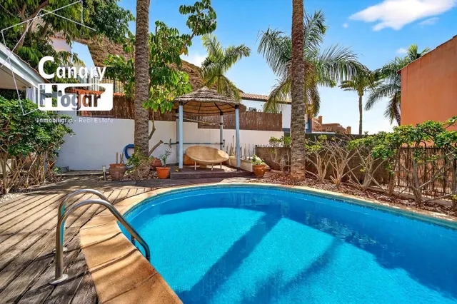 EXCLUSIVA VILLA INDEPENDIENTE CON VISTAS AL MAR EN LOS CRIST - foto 3