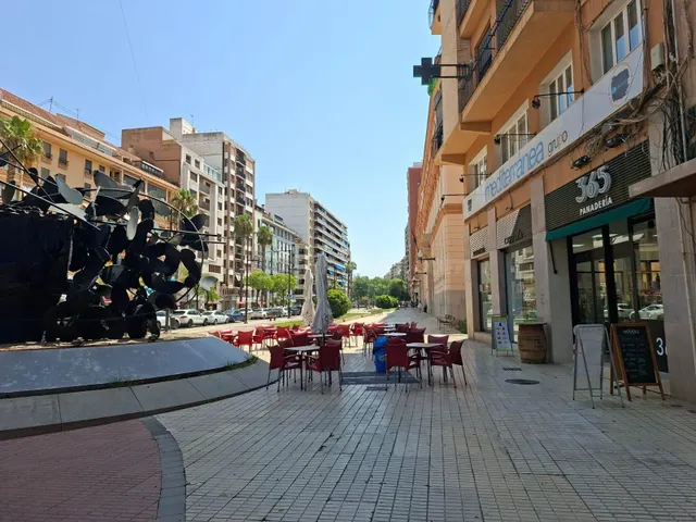 LIENZO EN BLANCO EN EL CIELO DE CASTELLON : 244 m2 CON VISTA - foto 3