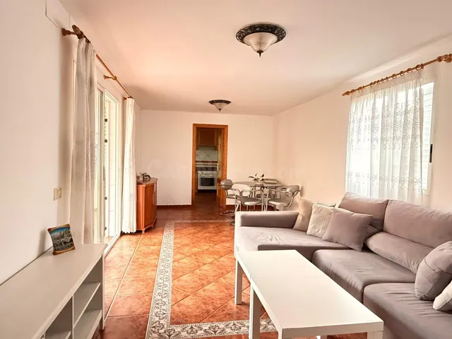 Oportunidad única para ir de vacaciones o vivir!!!! - Chalet - foto 3