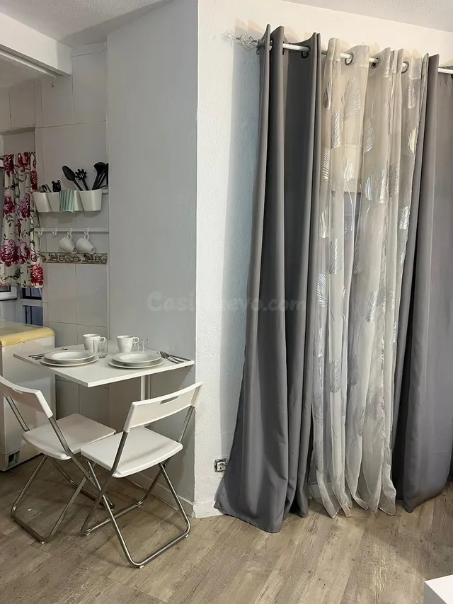 Se alquila precioso estudio en Salobreña - foto 4