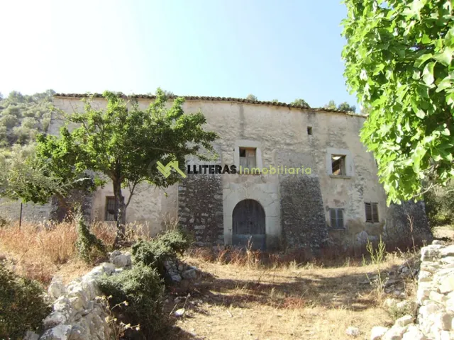 Fantástica finca para restaurar con vistas increíbles — 4