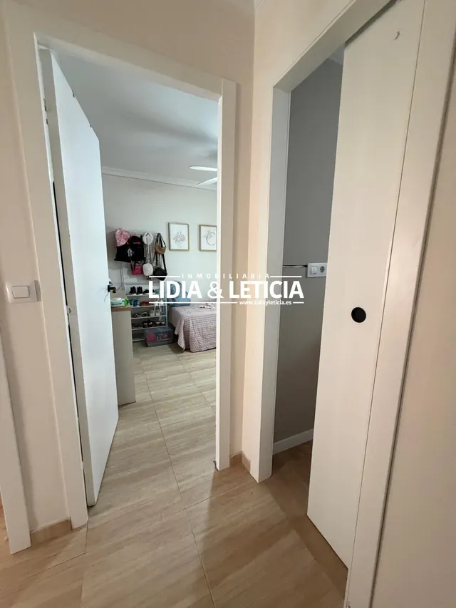 Piso reformado en primera planta — 22