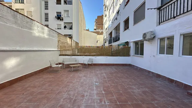 Piso ÚNICO en Av. Navarra: 84 m2 + Espectacular Terraza Privativa de 55 m2 — 36