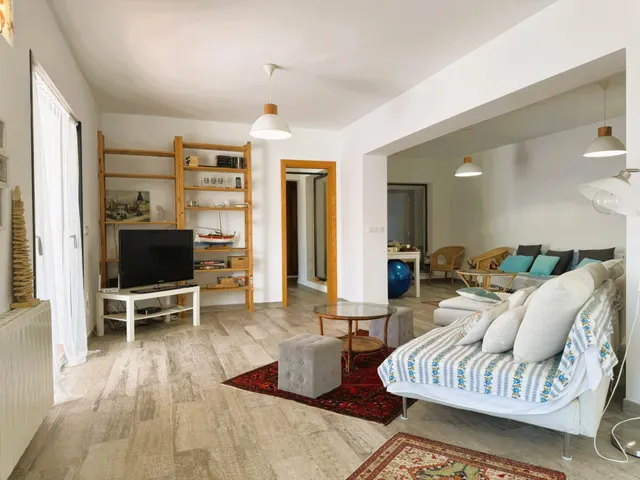 EXQUISITO CHALET A UN PASO DE LA PLAYA Y EL CASCO URBANO — 32