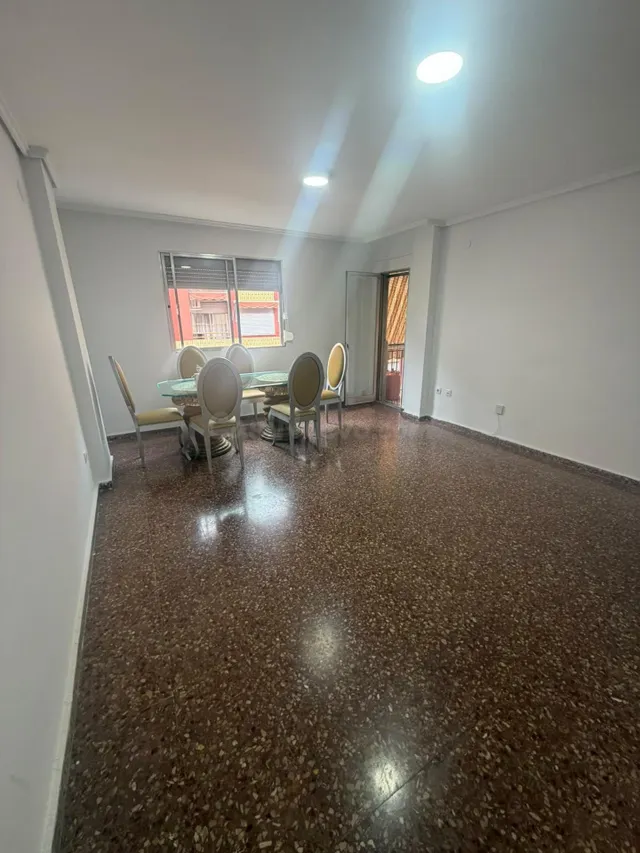 Piso en Alaquas con galería y despensa - foto 5