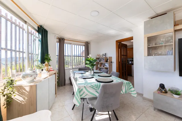 ¡Chalet de Ensueño en Onda con Vistas Panorámicas y Piscina Privada! — 10