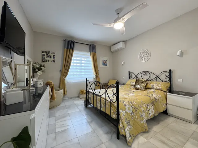 Chalet 4 habitaciones 243m² en venta - Costa del Sol — 21