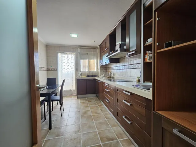 Piso en alquiler en Jose Antonio Cañete Juarez en Elche — 2