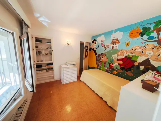 Magnifica villa situado en Fuengirola, en la zona Sohail. — 45