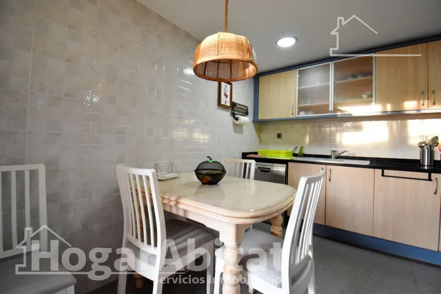 ¡Hogar de lujo! Muy amplio y luminoso en residencial con piscina, ascensor y dos terrazas — 41