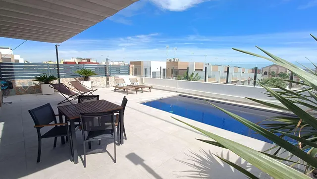 Villa 3 habitaciones 266m² en venta - Comunidad valenciana — 31