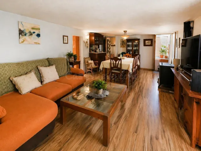 Encantadora Casa de Pueblo con Terraza Solárium - foto 3