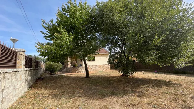 Cómodo chalet independiente en Becerril de la Sierra — 40